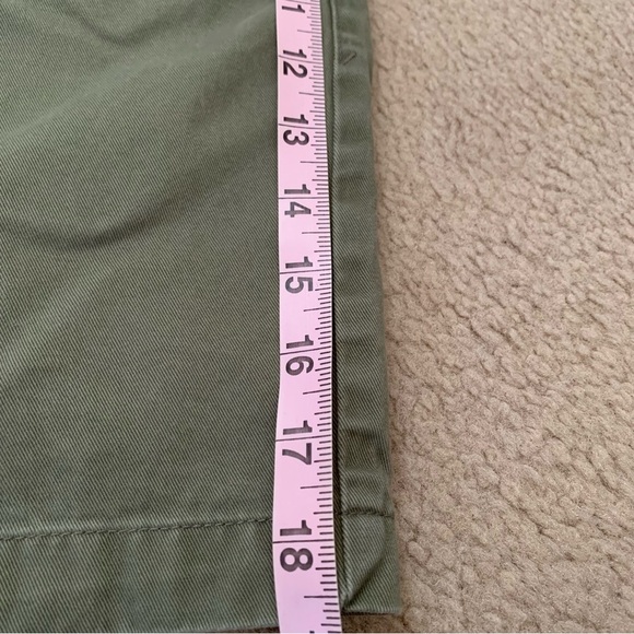 Black Brown 1826 Army Green Flat Front Short - 40 - Picture 9 of 13